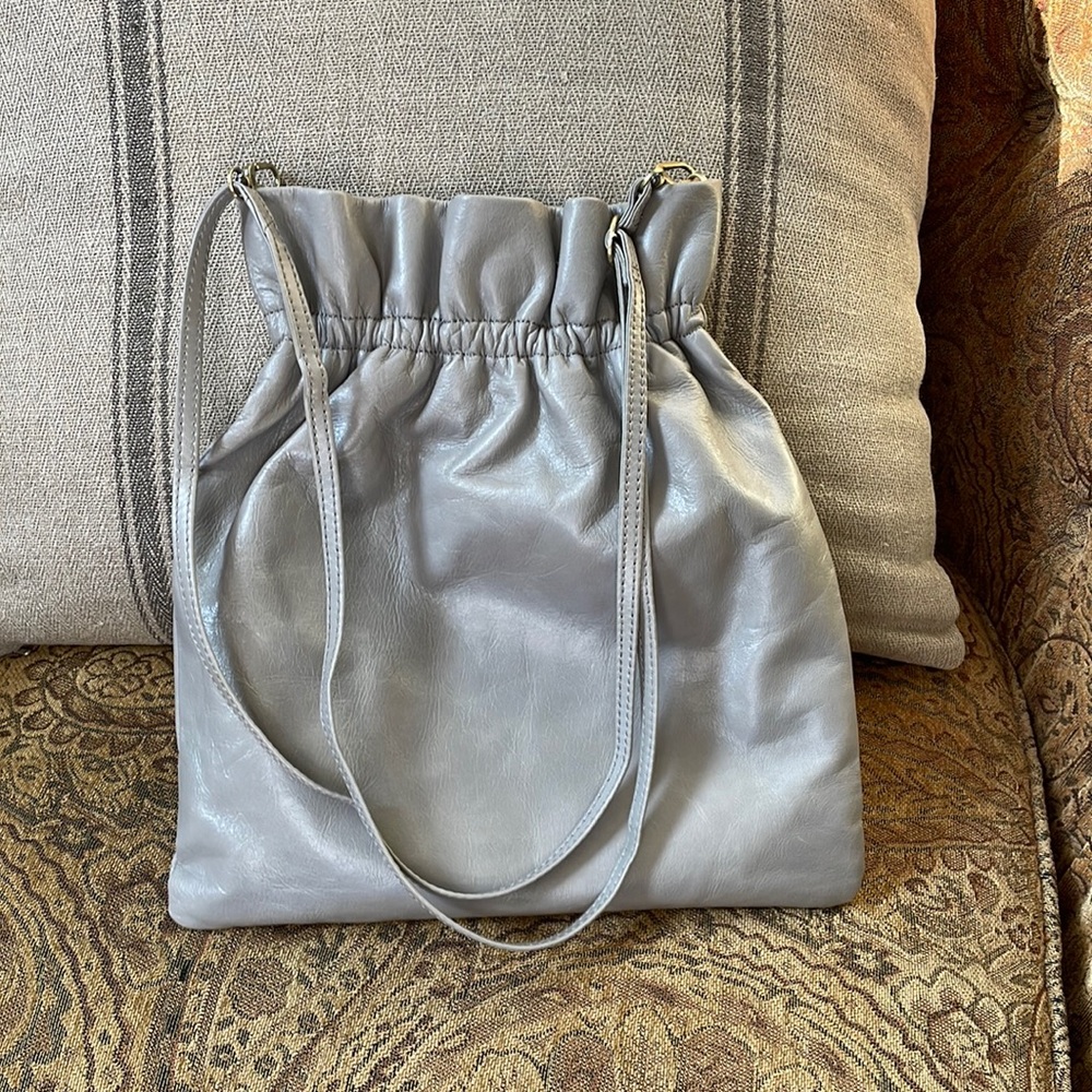 HOBO Prose bag in Driftwood/Grey buffed hide leather